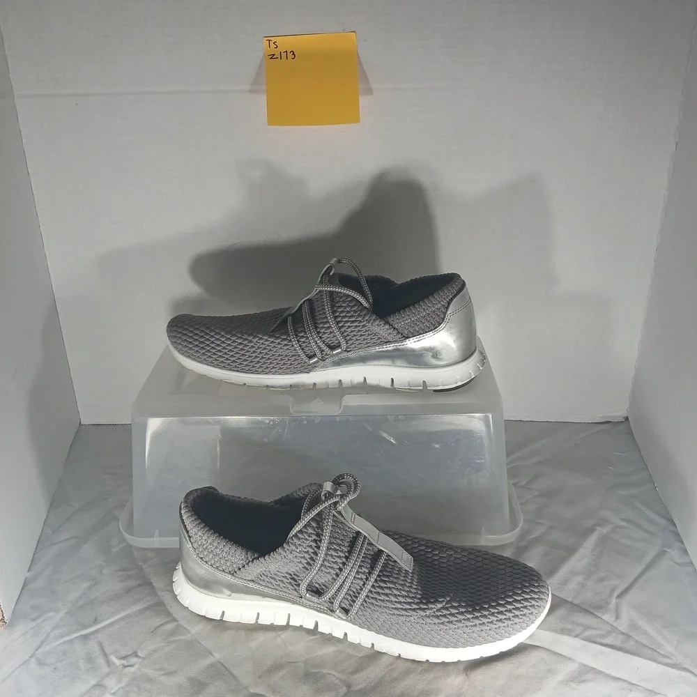 Cole Haan Zerogrand Grey Silver Mesh Sneakers Women's Size 8B Athletic‎ Shoes